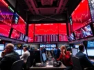 Bolsas de Nova York fecham em queda devido a tensões geopolíticas entre EUA e Irã